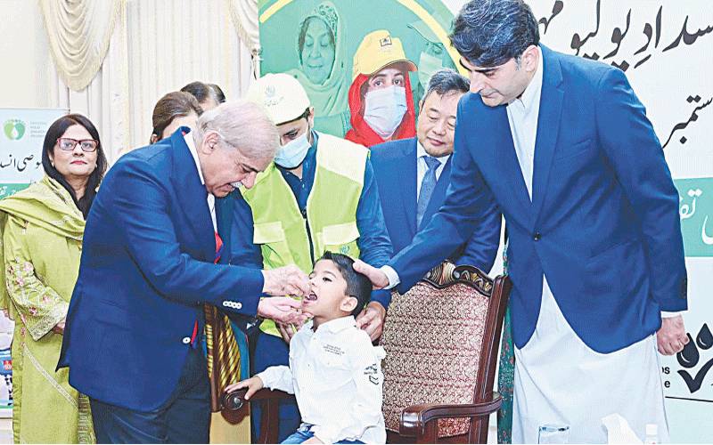 وفاق، صوبوں کے تعاون سے پولیو کا مکمل خاتمہ ہوسکے گا، وزیراعظم