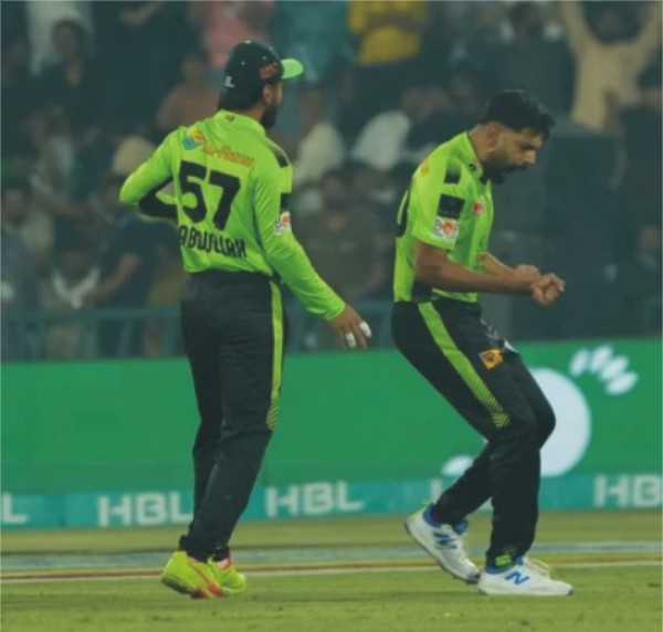 پی ایس ایل 10: لاہور قلندرز نے اسلام آباد یونائیٹڈ کو 88 رنز سے شکست دیدی