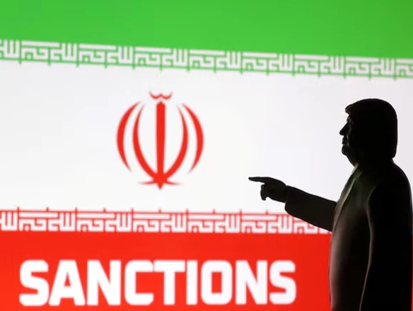 امریکی پابندیوں کے خاتمے پر ایران اپنا جوہری پروگرام بند کرنے کیلئے راضی ہوگیا