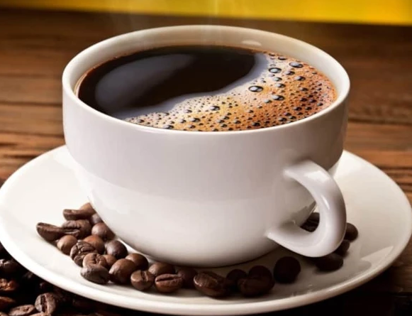 کم چینی کے ساتھ کافی کا استعمال زندگی بڑھانے میں مدد دے سکتا ہے، تحقیق