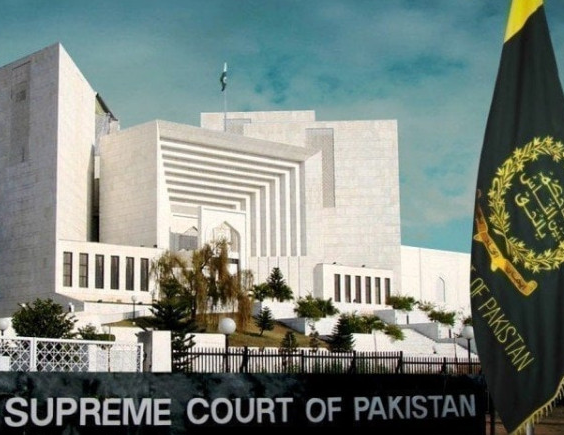 کیاسپریم کورٹ کو بے پناہ اختیارات حاصل ہیں؟ کوئی حدتو ہونی چاہیے! مخصوص نشستیں کیس میں جج کے ریمارکس