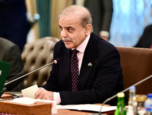 آئندہ بجٹ میں کھاد اور زرعی ادویات پر ٹیکس نہیں لگایا جا رہا، وزیراعظم
