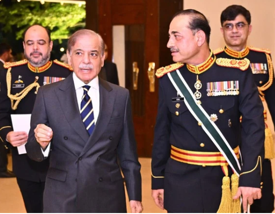 وفاقی کابینہ کا اہم اجلاس: وزیراعظم اور فیلڈ مارشل سے متعلق قرارداد منظور 