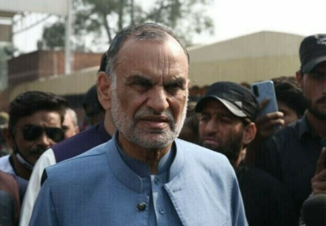 اداروں کیخلاف متنازع ٹوئٹ؛ اعظم سواتی پر فرد جرم کی کارروائی مؤخر
