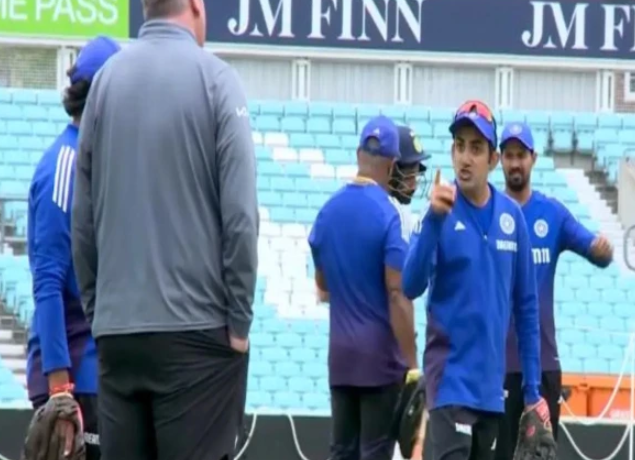گوتم گمبھیر نے بھارت کی شکست کا غصہ پچ کیوریٹر پر نکال دیا