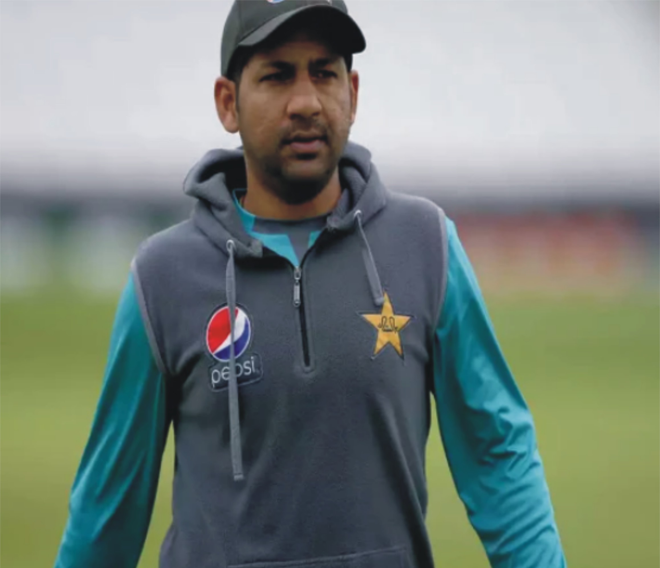 سابق کپتان سرفراز احمد بھی بجلی کی طویل بندش سے تنگ آگئے