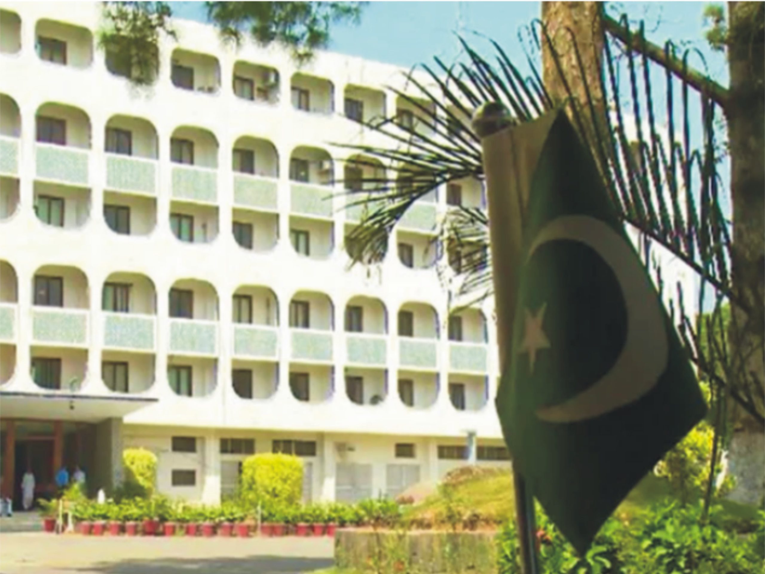 روس کیساتھ جنگ میں پاکستانی جنگجوؤں کی مدد کا الزام؛ پاکستان کا معاملہ یوکرین کے سامنے اٹھانے کا فیصلہ