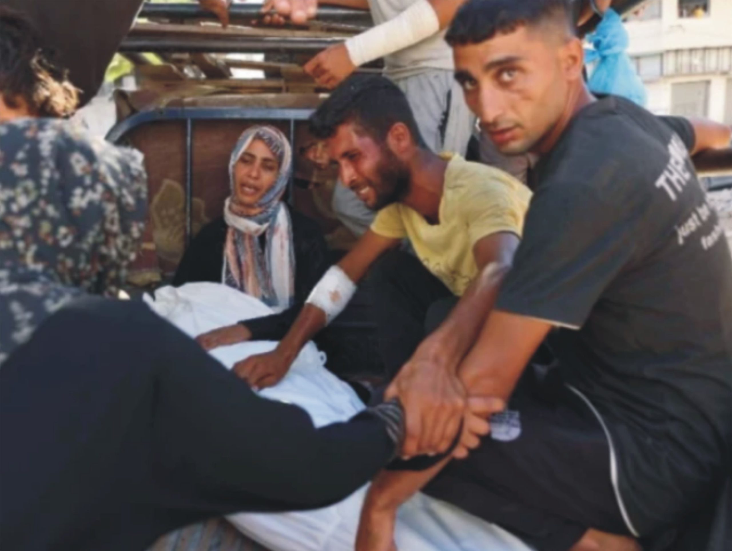 غزہ میں اسرائیلی جارحیت جاری، مزید 36 فلسطینی شہید؛ امداد کا بحران شدت اختیار کرگیا