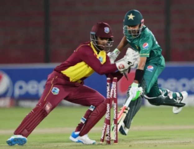 پاکستان کو ویسٹ انڈیز کے ہاتھوں دوسرے ٹی20 میں شکست، سیریز 1-1 سے برابر