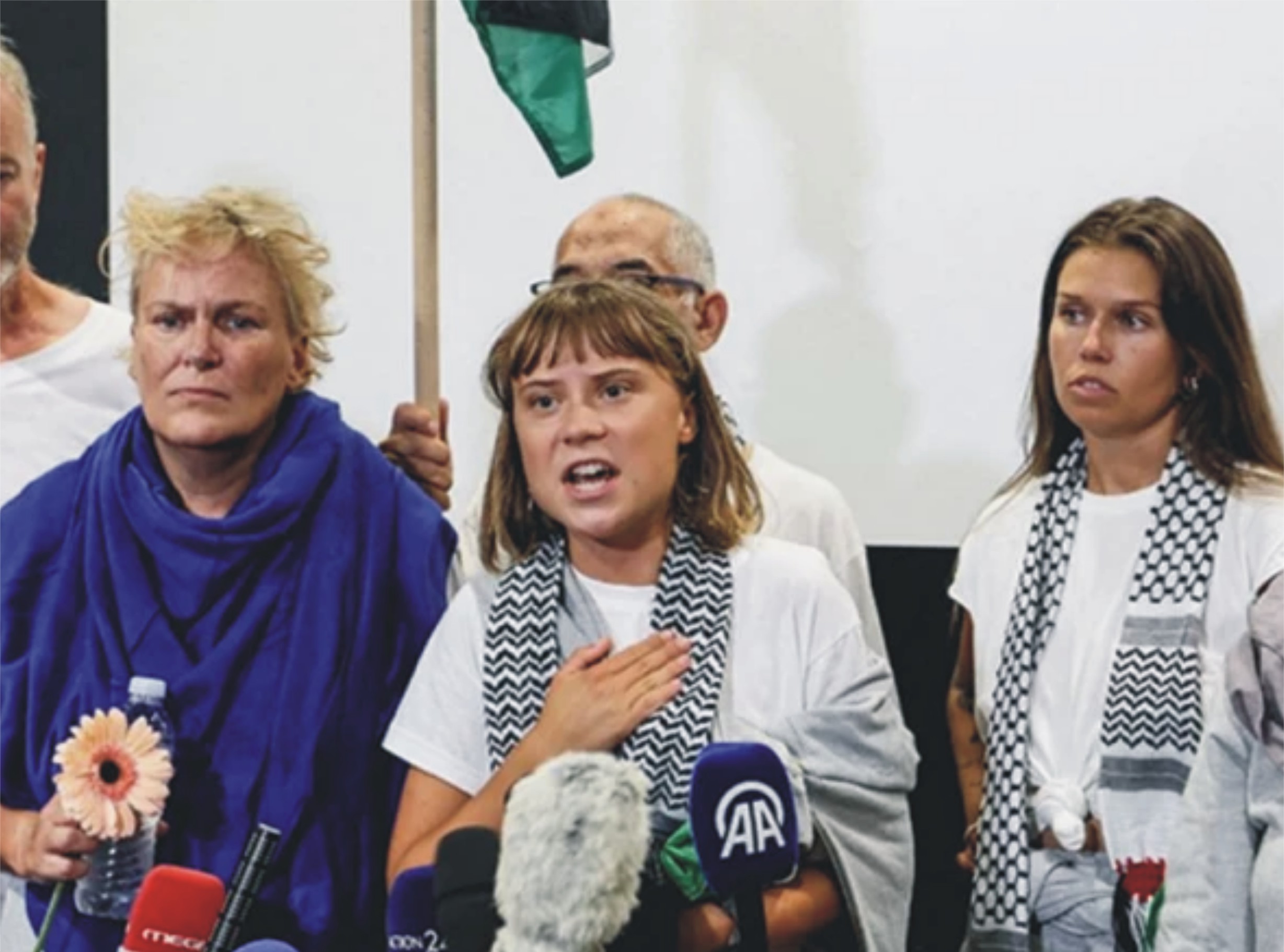 اسرائیل ایک پوری قوم کو مٹانے کی کوشش کر رہا ہے: گریٹا تھنبرگ کا رہائی کے بعد بیان 