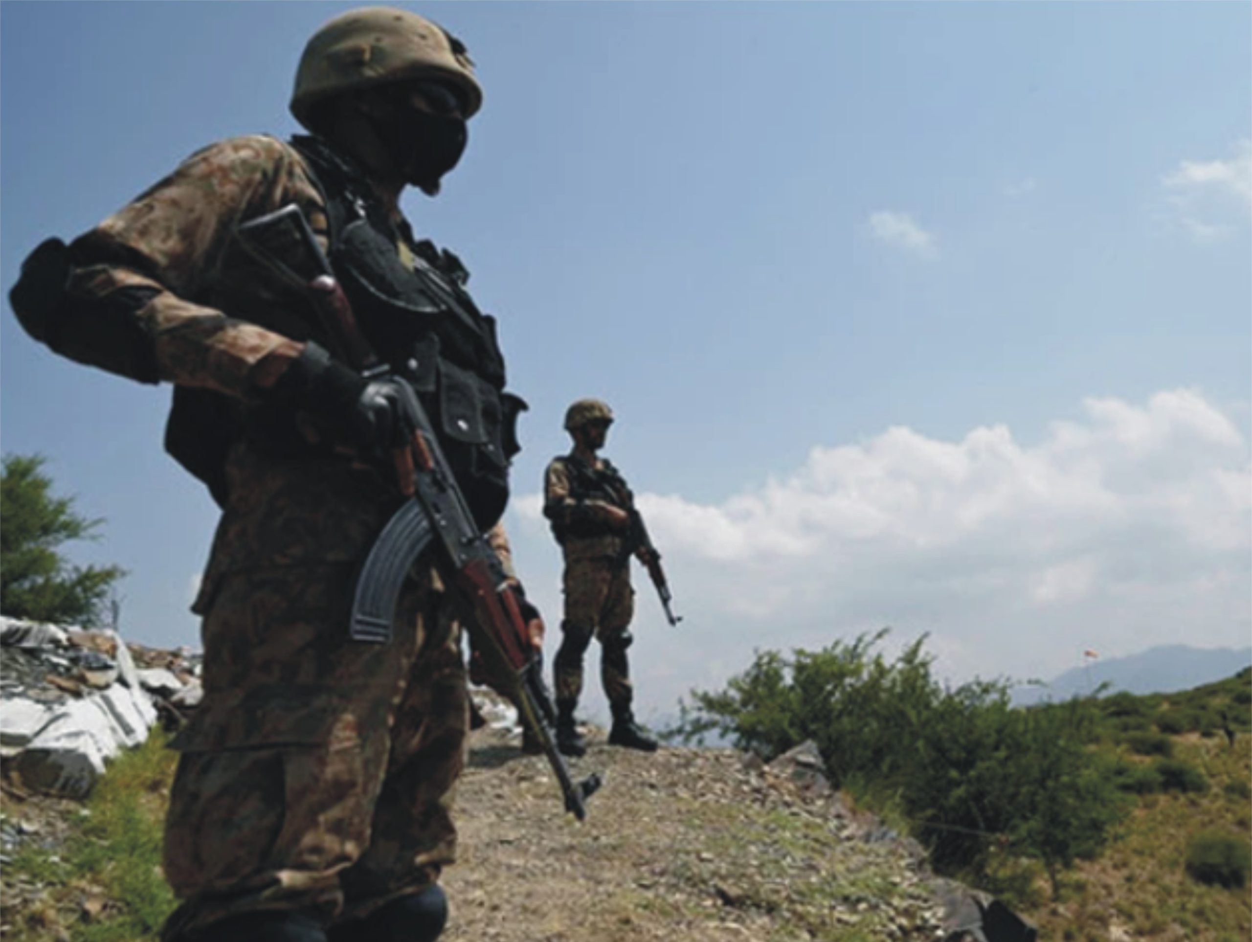 خیبر پختونخوا میں سیکیورٹی فورسز کا بڑا آپریشن، بھارتی حمایت یافتہ 15 دہشتگرد ہلاک