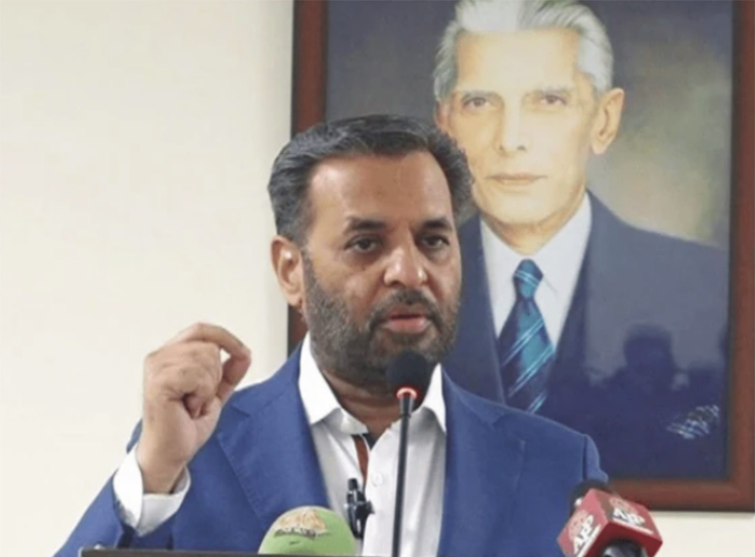 آئندہ 10 سال میں دنیا میں کوئی کینسر سے نہیں مرے گا لیکن پاکستان میں لوگ مررہے ہوں گے، وزیر صحت