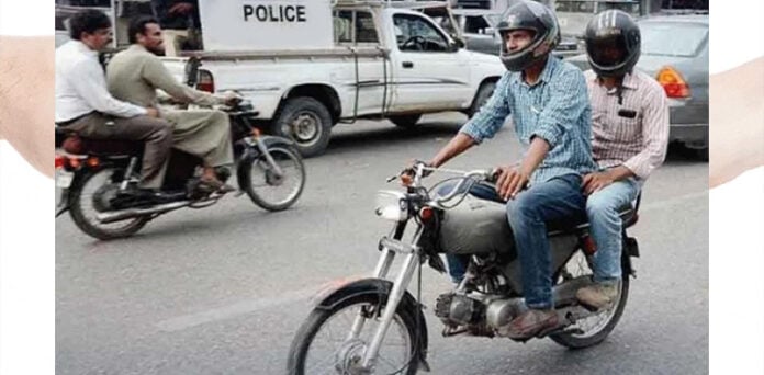 پرانا ہیلمٹ پہننے کے نتائج کتنے خطرناک ہیں؟ جانیے