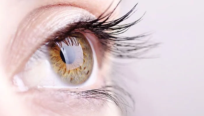 یو اے ای میں آنکھوں کی بیماری بڑھنے لگی، ماہرین نے خبردار کردیا
