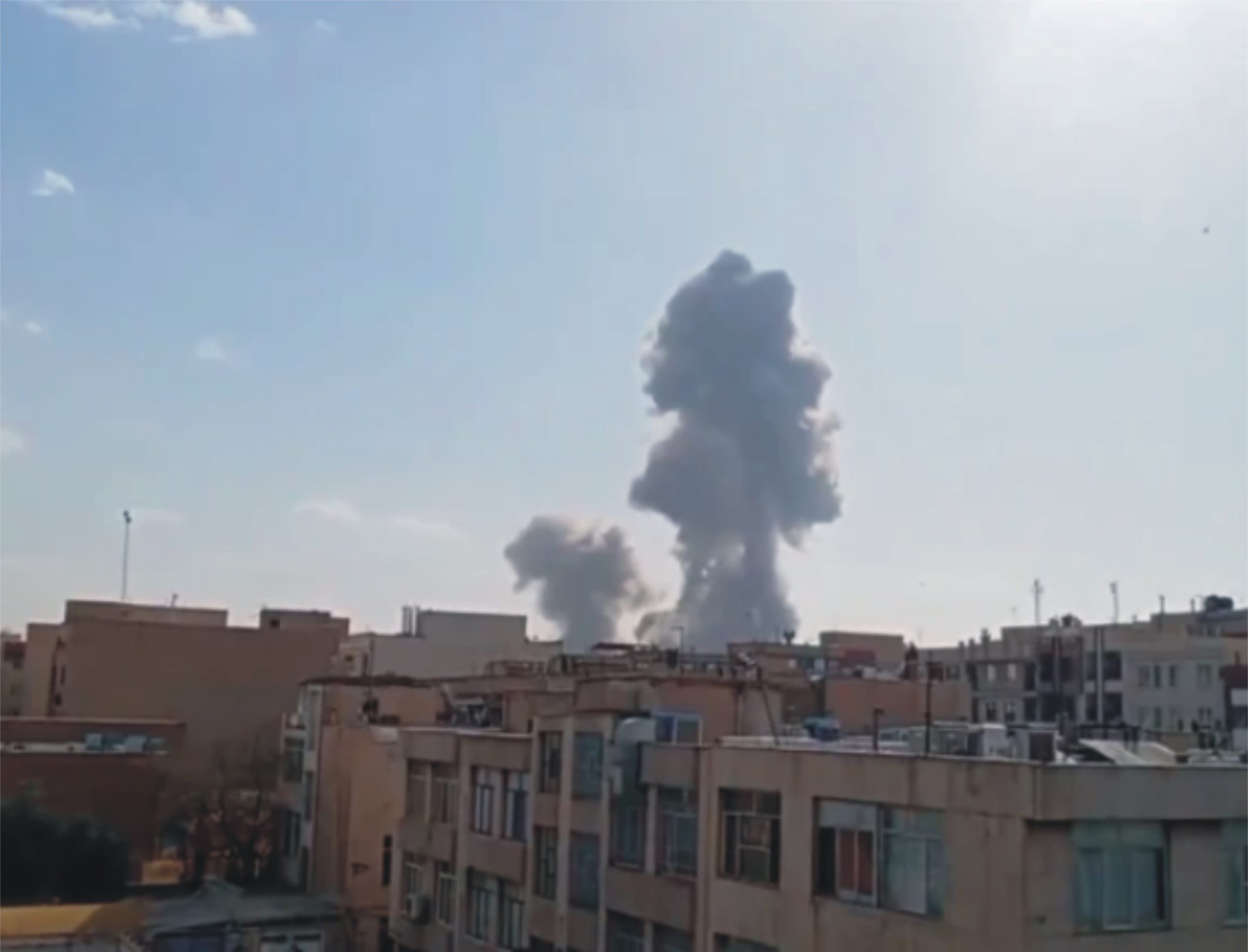 اسرائیل اور امریکا کا ایران پر مشترکہ حملہ، ایران کا بھی جوابی حملے کا اعلان