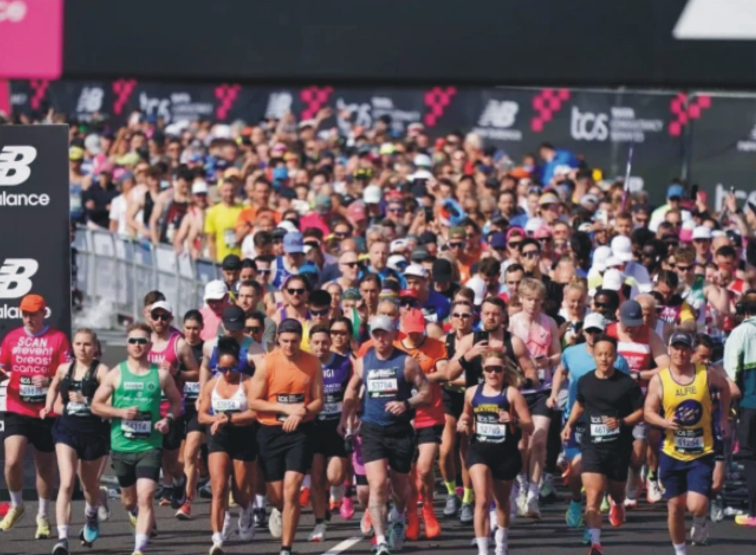 لندن میراتھن میں پاکستانیوں کی دھوم، اطہر کی برق رفتار دوڑ نے سب کو پیچھے چھوڑ دیا