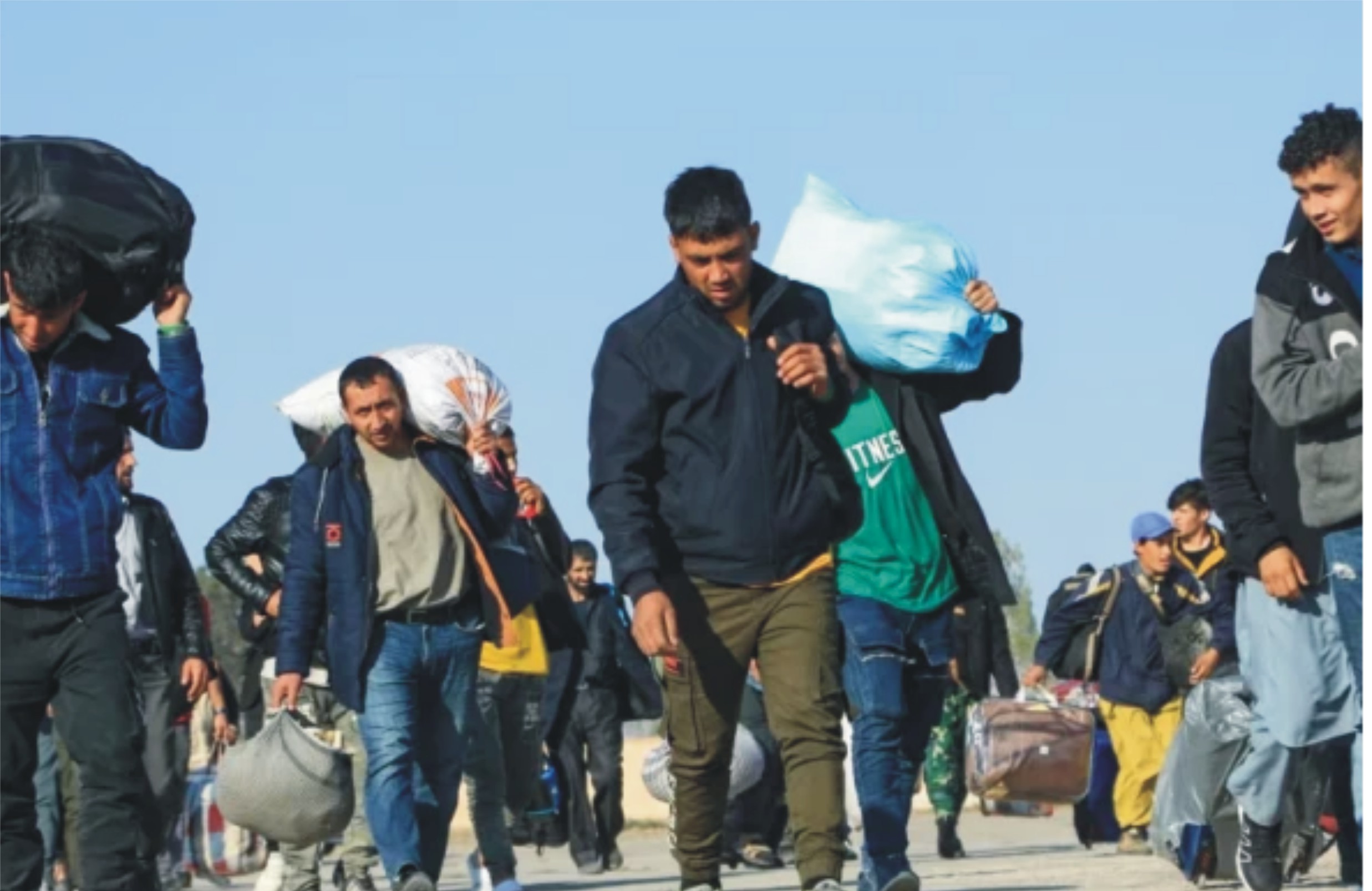 امریکا نے ایران، افغانستان سمیت دیگر ممالک کے تارکین وطن کو جنگ زدہ افریقی ملک بھیج دیا