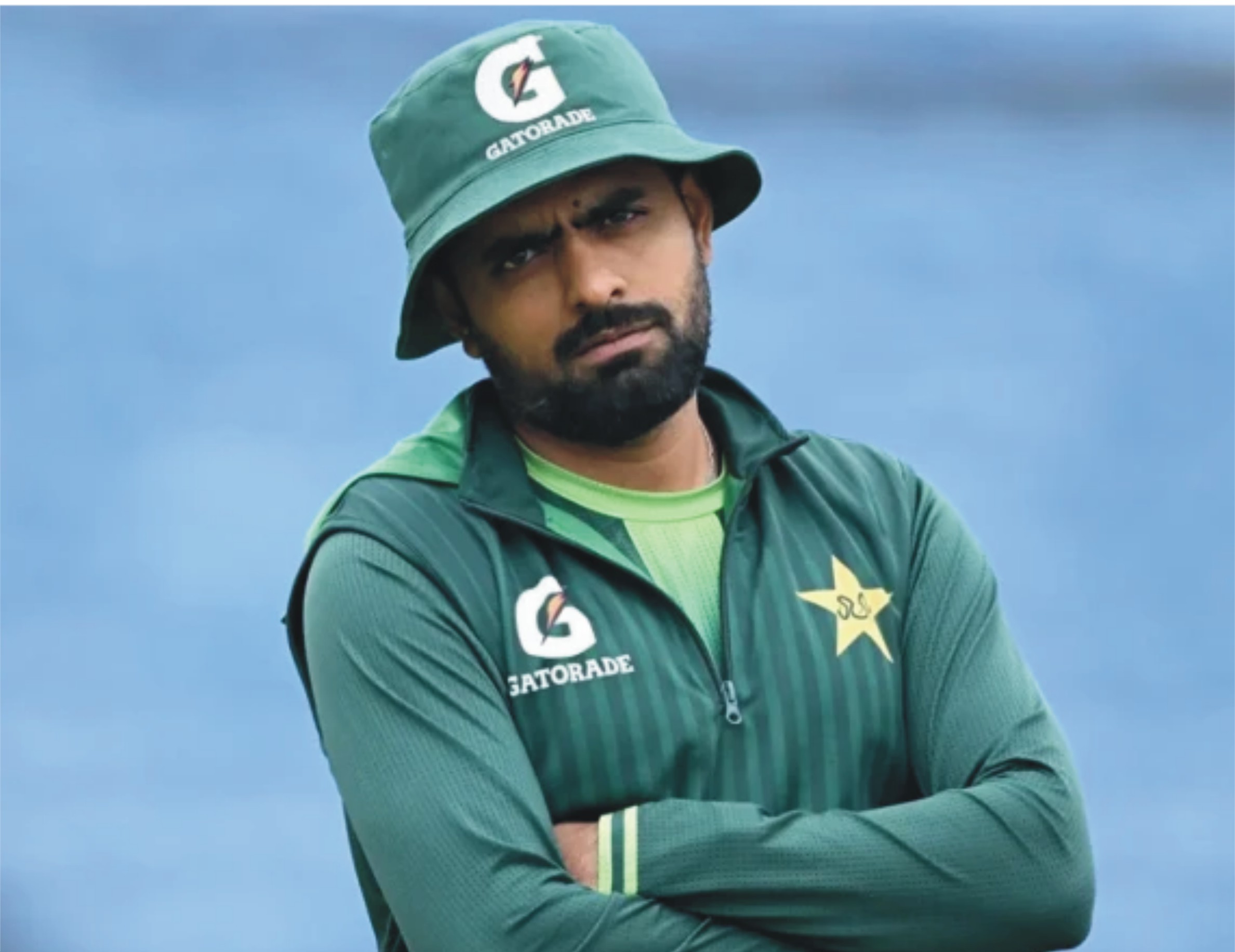 پاکستان کو بڑا دھچکا، کپتان بابر اعظم انگلینڈ کیخلاف پہلے ٹیسٹ سے باہر