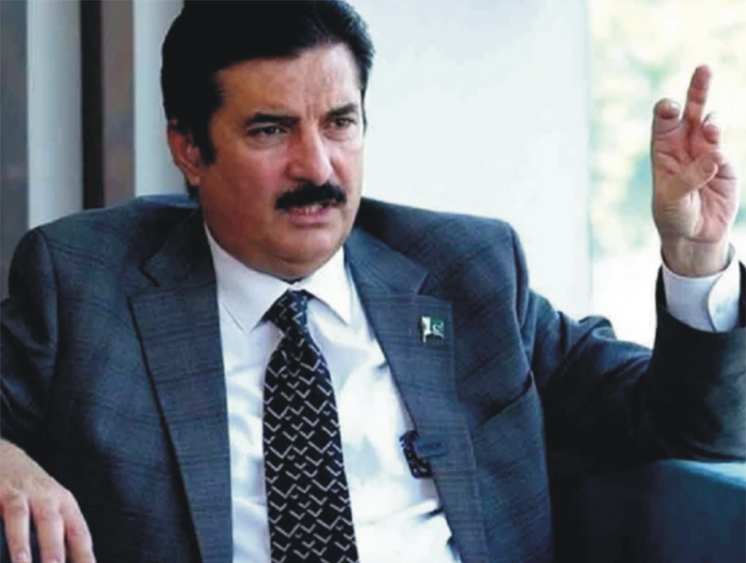 مولانا کے بغیر بھی حکومت چلے گی، اداروں کو مضبوط بنائیں گے، گورنر پختونخوا