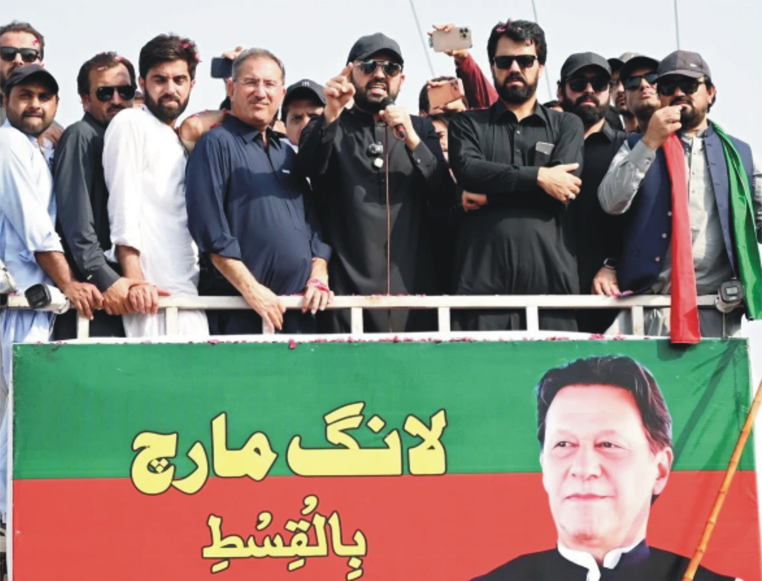 لانگ مارچ کیوں ناکام ہوا؟ پی ٹی آئی نے فیکٹ فائنڈنگ کمیٹی بنادی